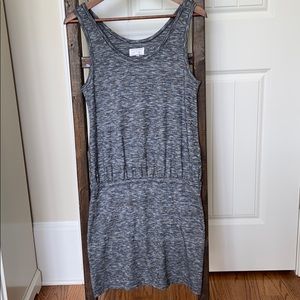 Lou & Grey Curve-Hugging Merled Gray Dress, S, Exc